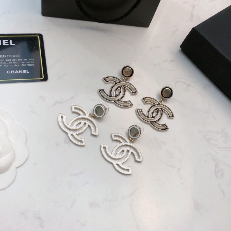 Ch**el earrings